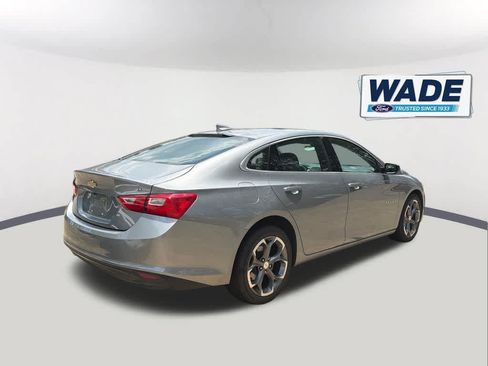Used 2024 Chevrolet Malibu LT FWD image 5