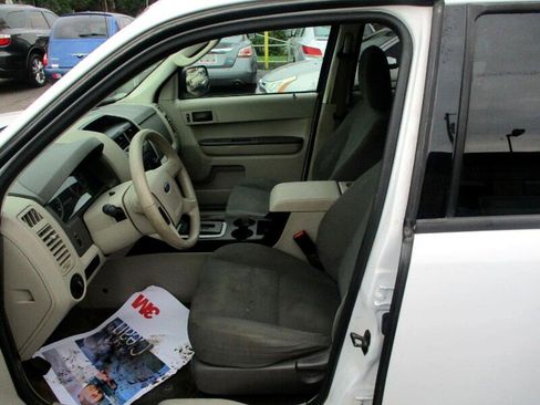 Used 2012 Ford Escape XLS image 10