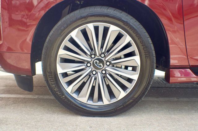 Used 2025 INFINITI QX80 Sensory AWD/4WD image 61