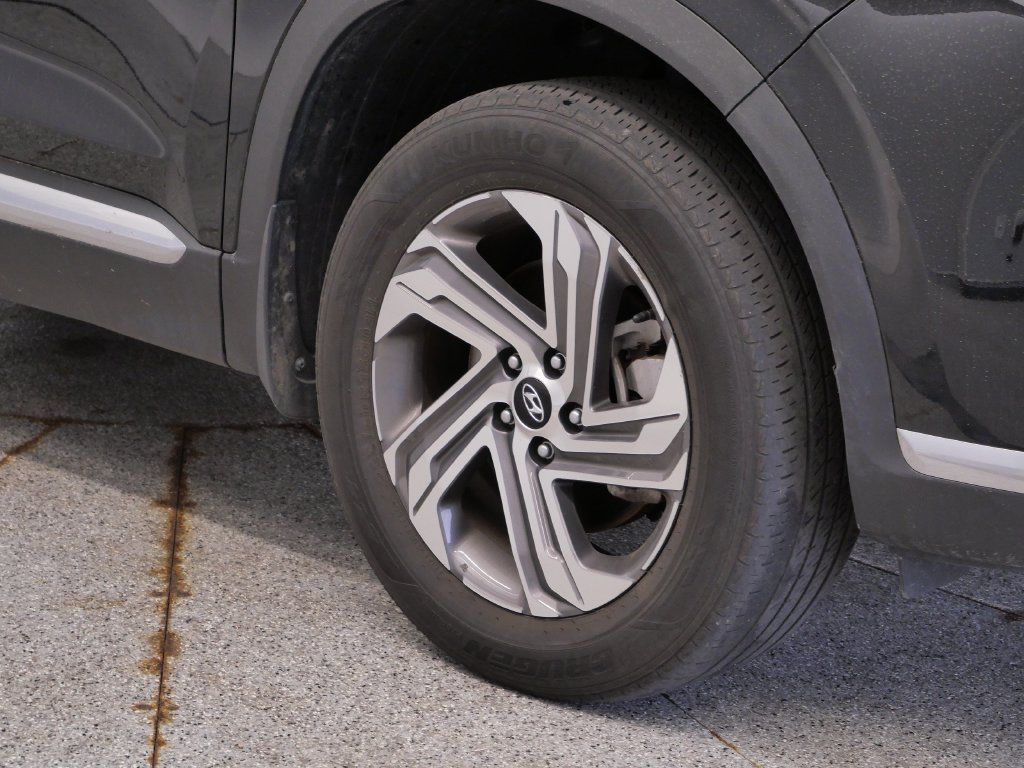 Used 2023 Hyundai Santa Fe SEL w/ Premium Package AWD/4WD image 4