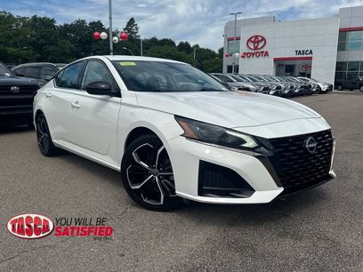 Used 2024 Nissan Altima 2.5 SR