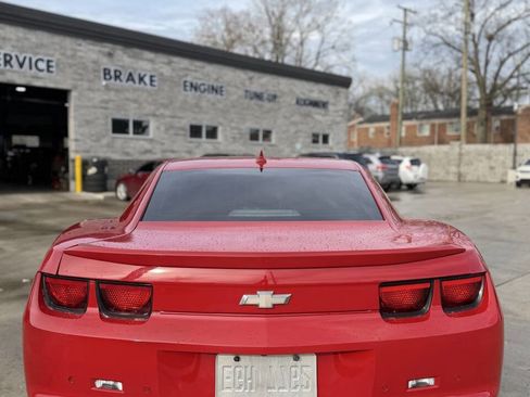 Used 2012 Chevrolet Camaro SS w/ RS Package RWD image 6