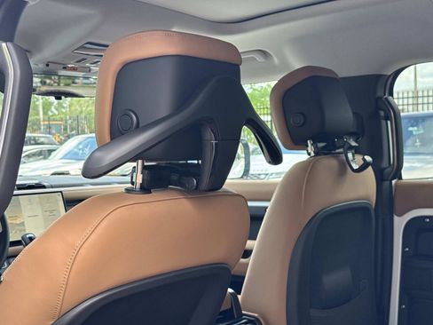 Certified 2025 Land Rover Defender 110 S image 13