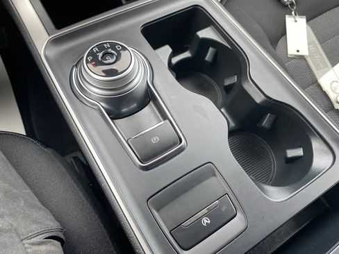 Used 2022 Ford Edge SE w/ Cargo Accessory Package image 30