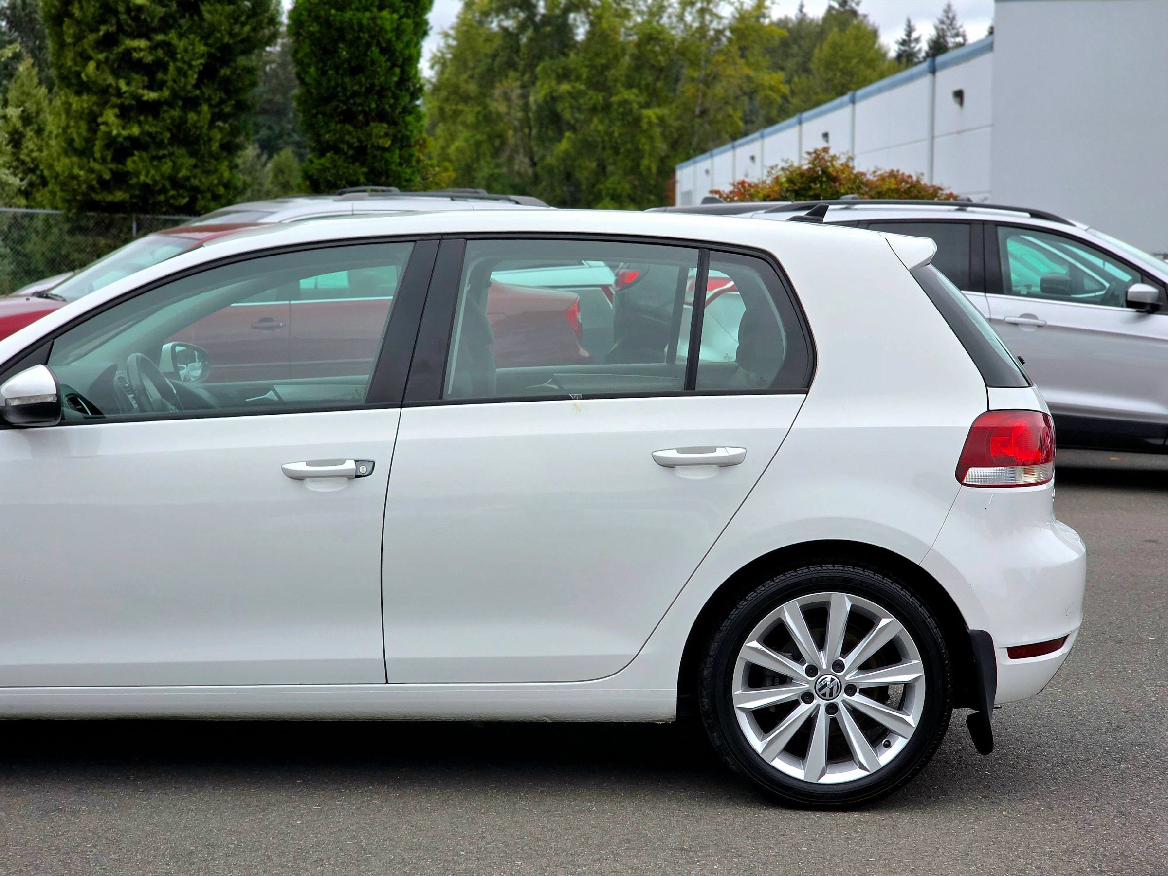 Used 2013 Volkswagen Golf TDI FWD image 7