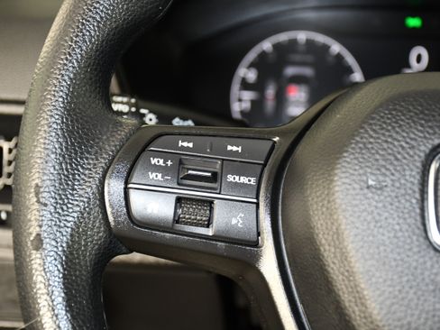 Certified 2024 Honda CR-V EX image 20