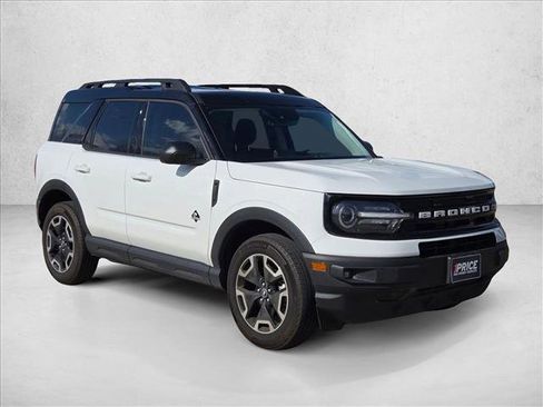 Used 2024 Ford Bronco Sport Outer Banks AWD/4WD image 3