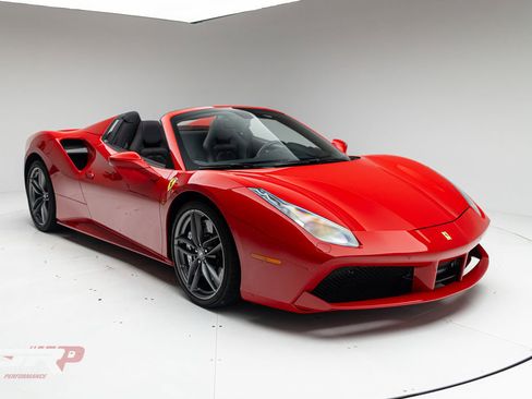 Used 2017 Ferrari 488 Spider RWD image 1