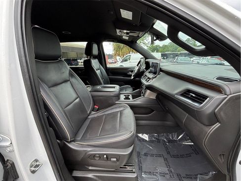Used 2021 Chevrolet Suburban Premier RWD image 47