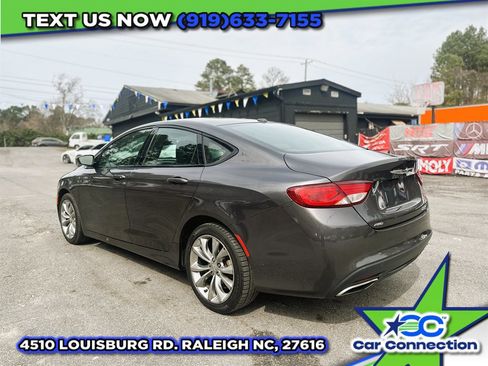 Used 2015 Chrysler 200 S w/ Comfort Group image 5