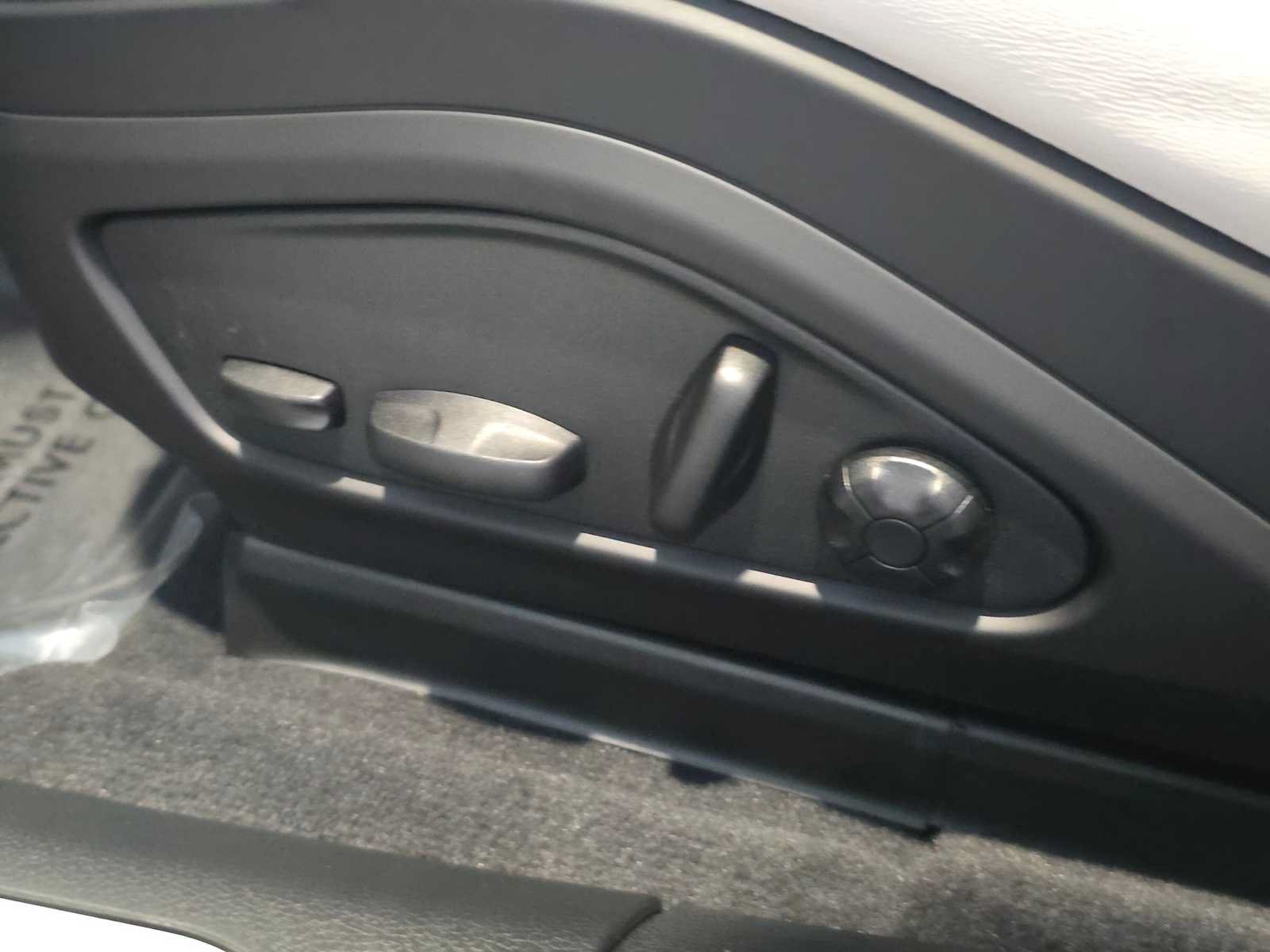 New 2026 Porsche Panamera 4 AWD/4WD image 24