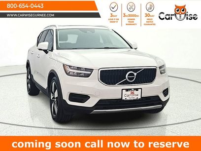 Used 2020 Volvo XC40 T5 Momentum w/ Protection Package Premier