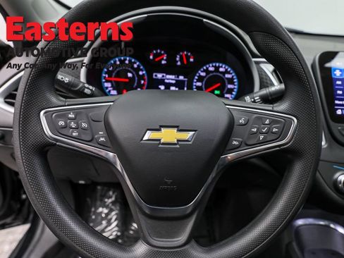 Used 2024 Chevrolet Malibu LT image 10