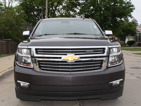 Used 2015 Chevrolet Tahoe LTZ AWD/4WD image 3