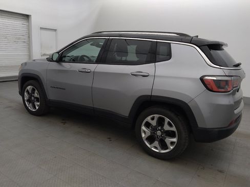 Used 2018 Jeep Compass Limited w/ Safe & Security Group FWD image 3