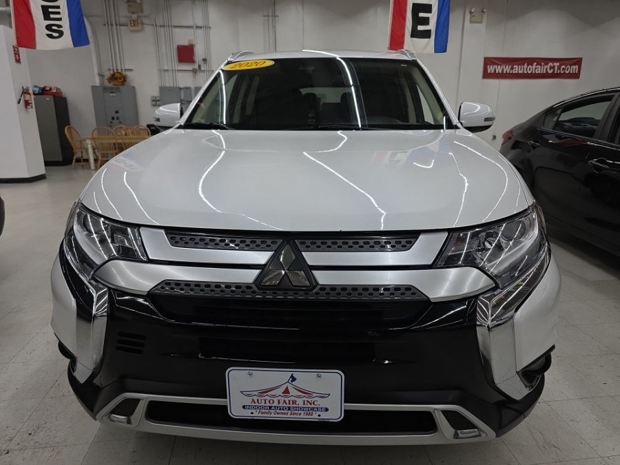 Used 2020 Mitsubishi Outlander SEL FWD image 2