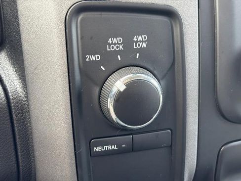 Used 2014 RAM 1500 Express image 22