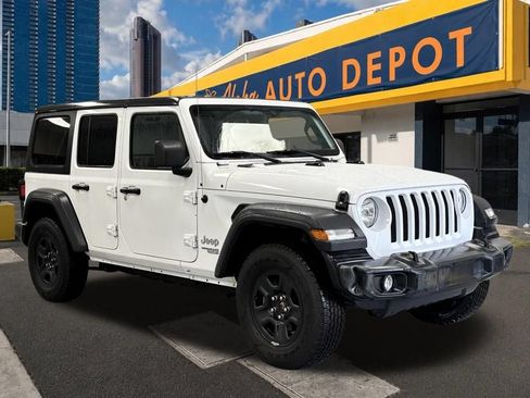 Used 2018 Jeep Wrangler Unlimited Sport AWD/4WD image 4