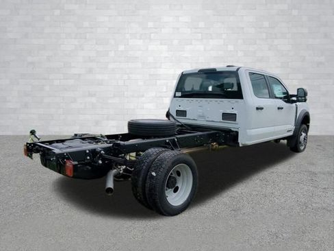 New 2025 Ford F550 4x4 Crew Cab Super Duty image 9