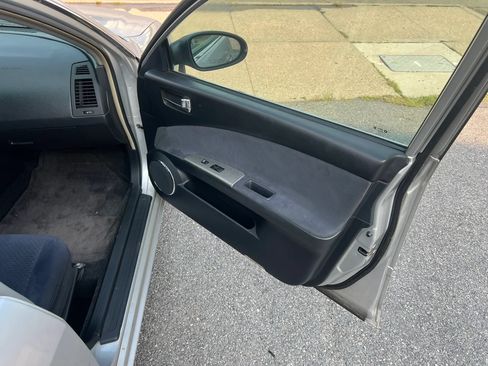 Used 2005 Nissan Altima 2.5 S w/ (K92) Protection Pkg FWD image 10