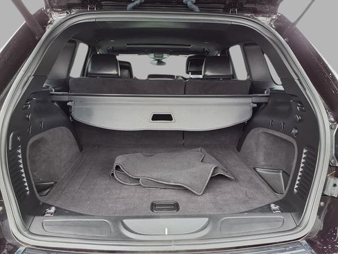 Used 2020 Jeep Grand Cherokee Limited image 26