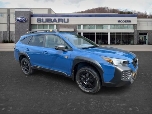 Used 2024 Subaru Outback Wilderness AWD/4WD image 3