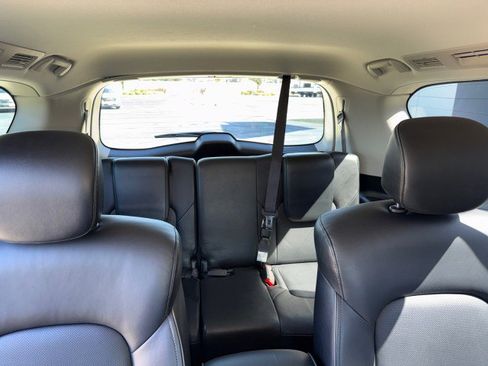 Used 2018 INFINITI QX80 2WD w/ Driver Assistance Package image 15
