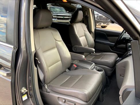 Used 2016 Honda Odyssey EX-L image 8