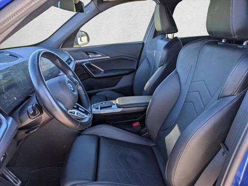 Used 2025 BMW X1 xDrive28i image 11