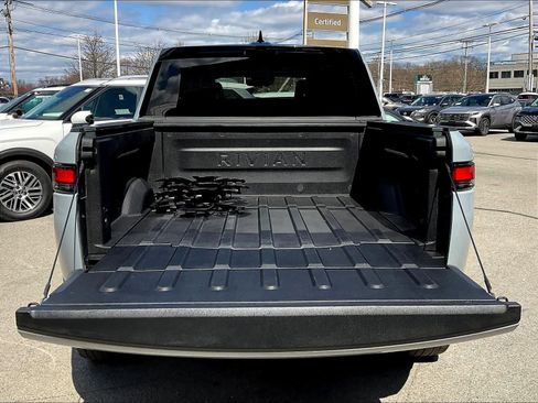 Used 2022 Rivian R1T Adventure image 32