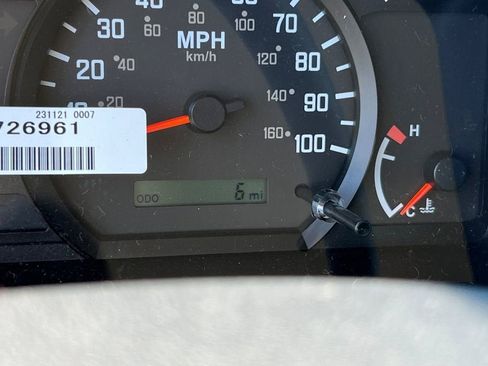 New 2025 Chevrolet Low Cab Forward 5500XG image 23