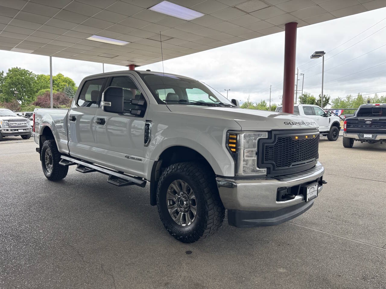 Used 2019 Ford F350 XLT AWD/4WD image 13