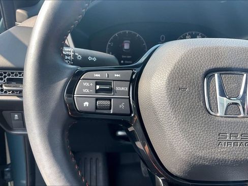 Used 2024 Honda HR-V Sport image 17