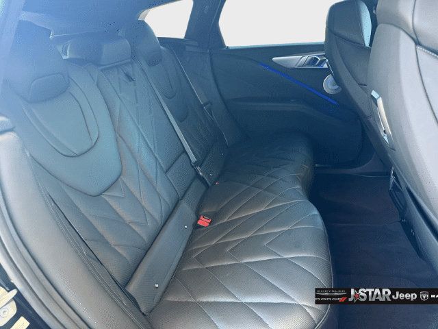Used 2023 BMW XM AWD/4WD image 28