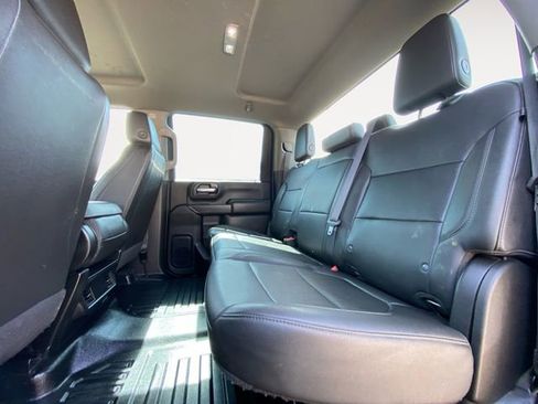 Used 2021 Chevrolet Silverado 2500 W/T image 13