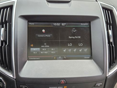 Used 2015 Ford Edge Titanium w/ Equipment Group 301A FWD image 21