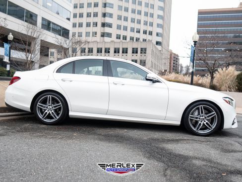Used 2018 Mercedes-Benz E 300 300 image 8