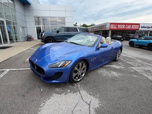 Used 2015 Maserati GranTurismo MC RWD image 9