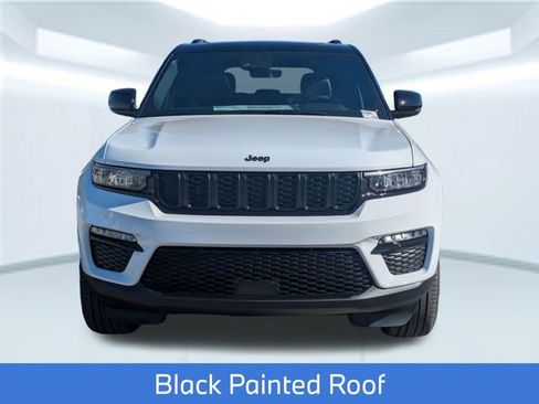 New 2025 Jeep Grand Cherokee Limited image 11