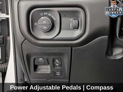 Used 2025 RAM 1500 Big Horn image 27