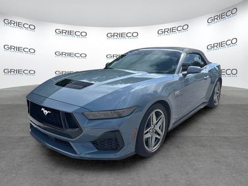 Used 2025 Ford Mustang GT Premium RWD image 5
