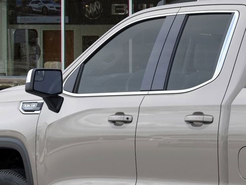 New 2026 GMC Sierra 1500 SLE image 12
