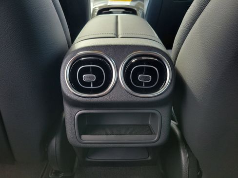 New 2026 Mercedes-Benz GLC 43 AMG 4MATIC image 16