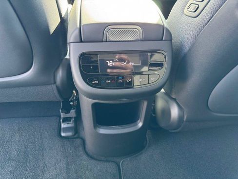 New 2026 Hyundai Ioniq 9 SE AWD/4WD image 14