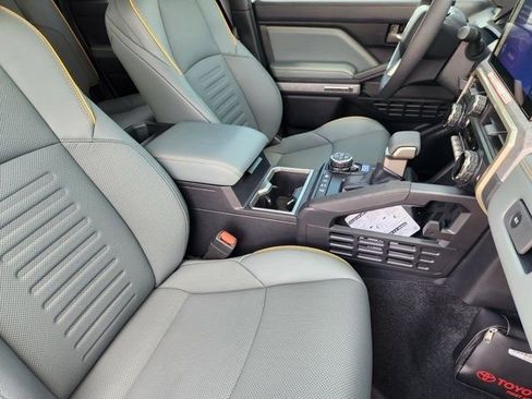 New 2025 Toyota Tacoma Trailhunter image 33