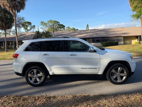 Used 2016 Jeep Grand Cherokee Limited image 4