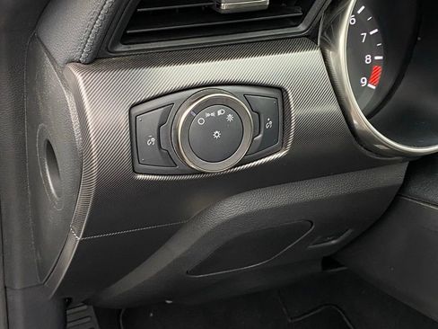 Used 2019 Ford Mustang Shelby GT350 w/ Technology Package RWD image 11