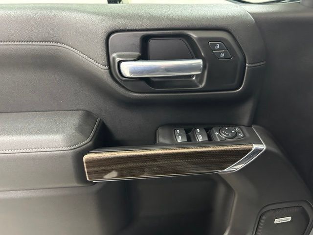 Used 2020 Chevrolet Silverado 1500 LT Trail Boss AWD/4WD image 16