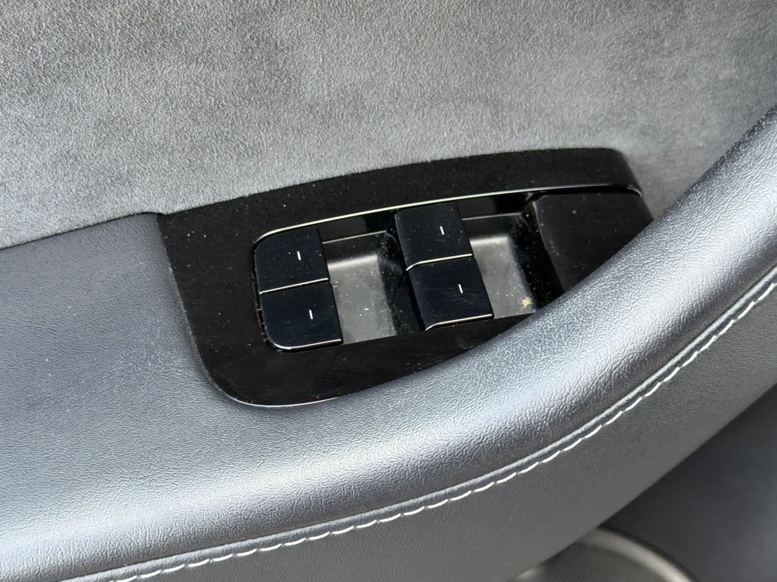 Used 2018 Tesla Model 3 Long Range AWD/4WD image 13