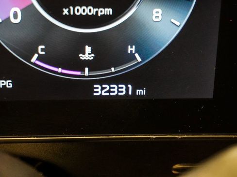 Used 2024 Kia Sportage SX image 31